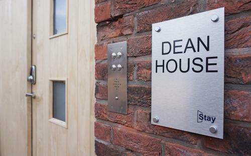 The Daresbury Apartment