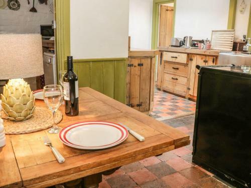 Fern House, Craven Arms