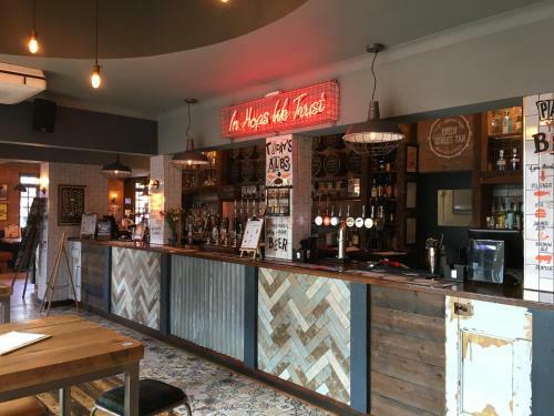 Hotel Queen Street Tap