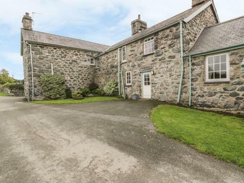 Gwrtheyrn, Dyffryn Ardudwy
