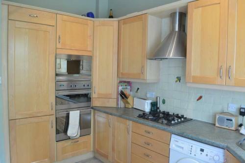 Apartamento 2 Bedroom Georgian Flat In New Town Accommodates 5