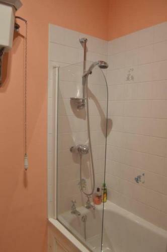 Apartamento 2 Bedroom Georgian Flat In New Town Accommodates 5