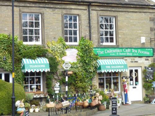 Riverstone Cottage