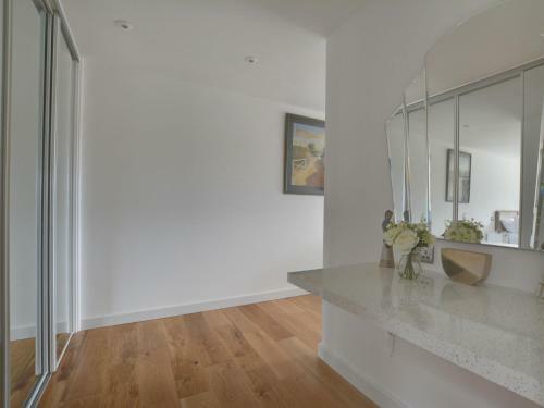 Modern Holiday Home In Hythe Kent With Terraces