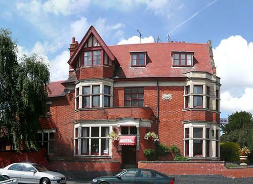 Hostal Hawthorn House Hotel