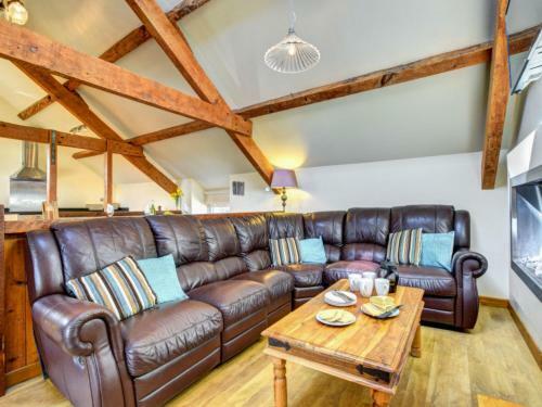 Holiday Home Llofft Y Rhyd