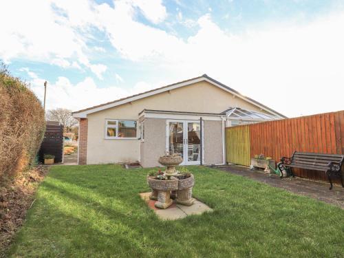 Ogilvie Lodge, Llandudno Junction