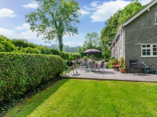 Holiday Home Llanerfyl