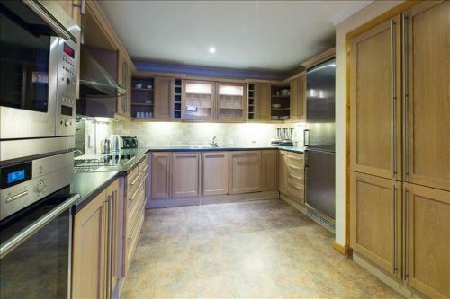 Cameron House Two Bedroom Detached Lodge L62