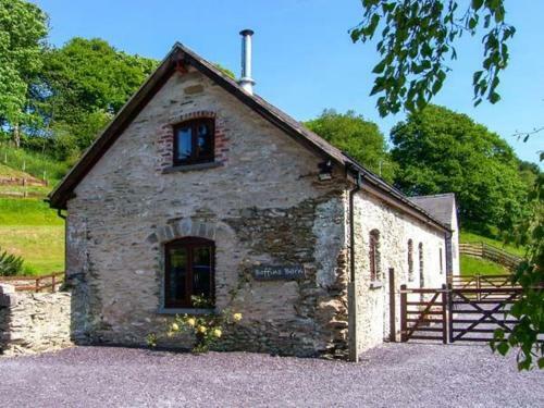 Boffins Barn At Pen Isa Cwm