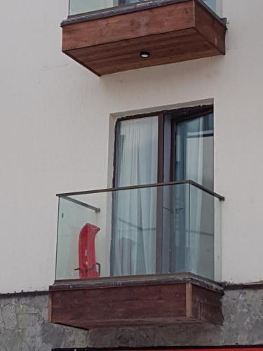 Cozy Apartment Near Gondola Loft1