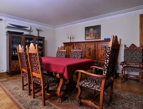 Hostal Retro House