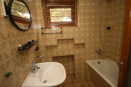 Hostal Retro House