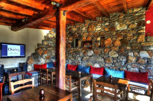 Hostal Oikies Art Rooms
