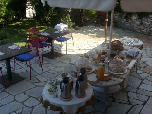 Hostal Vogiatzopoulou Guesthouse