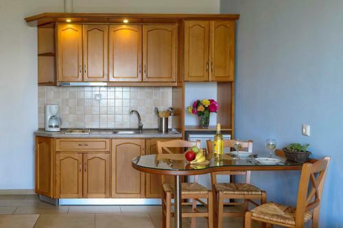Aparthotel Hotel Apartments Sikia II