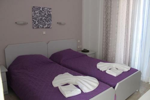 Hotel John Akroyiali