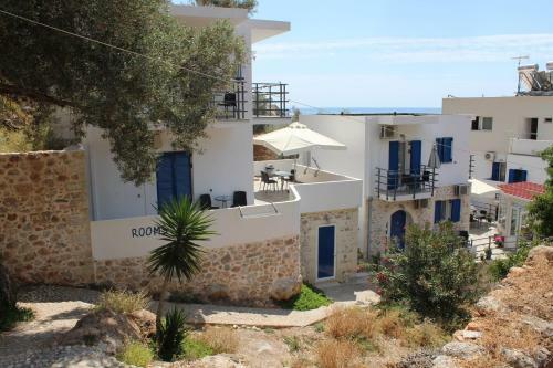 Hotel John Akroyiali