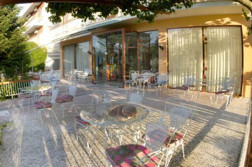 Hotel Astron