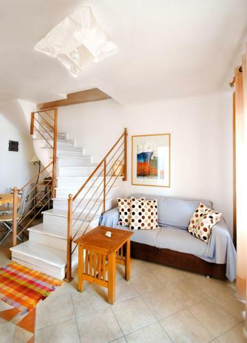 Demi's House Vrachos