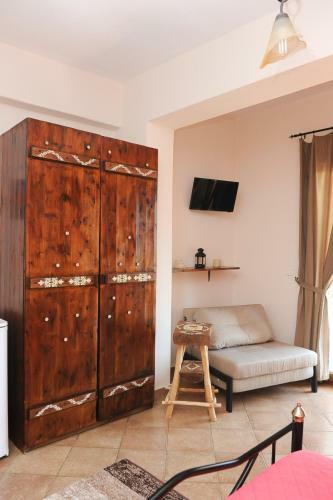 Hostal Guesthouse Kerkinitis