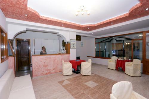 Agali Hotel