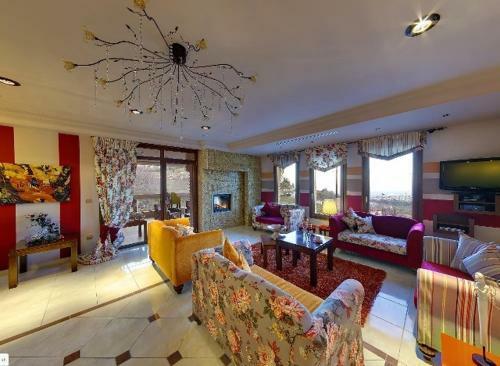 Dryades Hotel