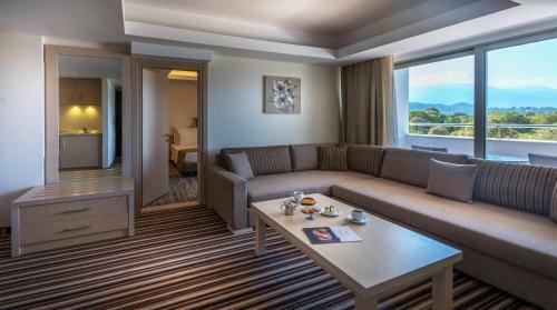 Hotel Cronwell Platamon Resort Ultra All-inclusive
