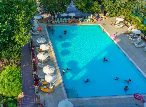 Hotel Cronwell Platamon Resort Ultra All-inclusive
