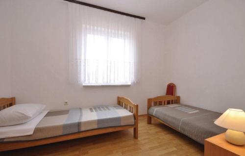 Apartments With A Parking Space Mandre, Pag - 12409