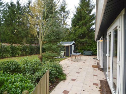 Quiet Holiday Home In Guelders By The Forest