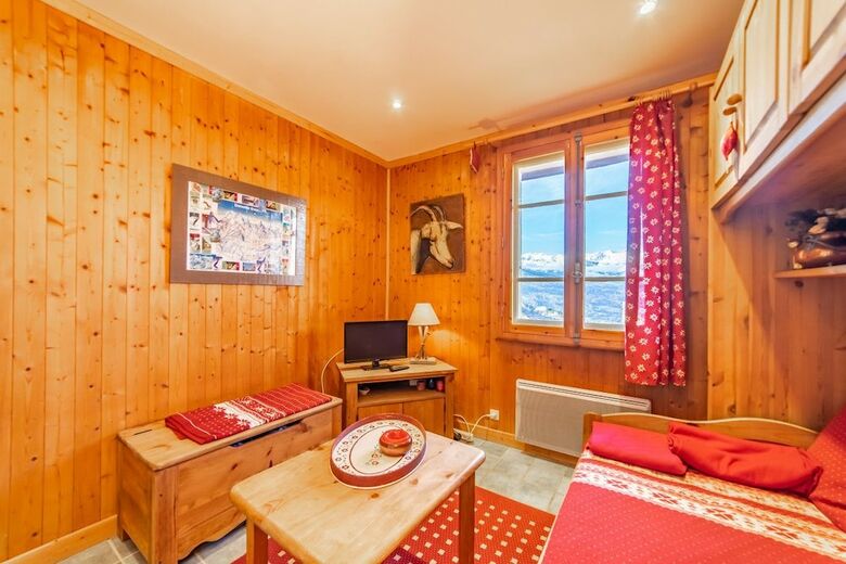 Le Lachat Duplex Apartment