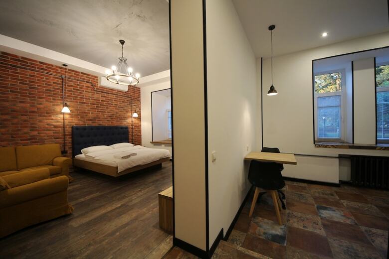 Central Dayflat Apartments