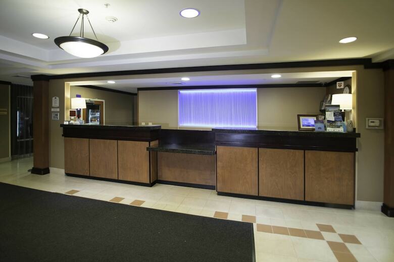 Hotel Fairfield Inn And Suites By Marriott Burley