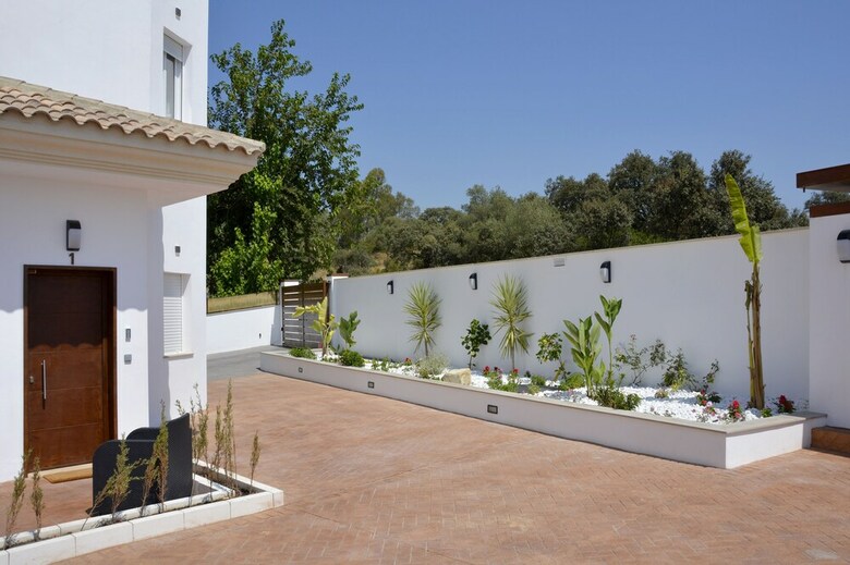 Rural Apartments El Lago
