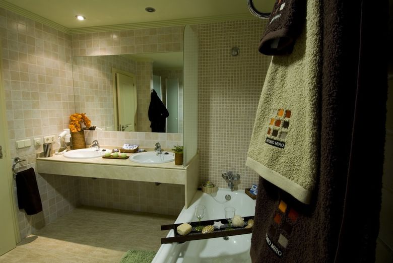 Holiday World Village Hotel