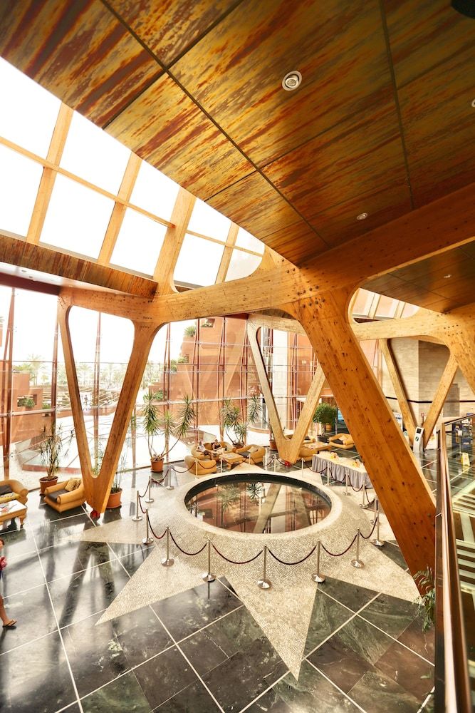 Holiday World Village Hotel