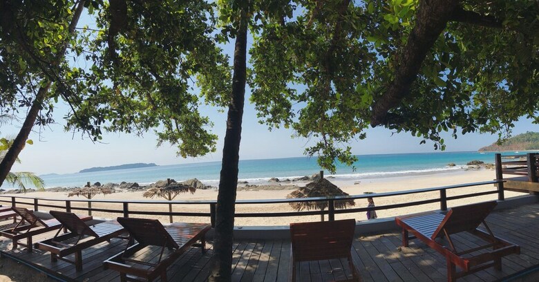 Hotel Lagoon Ngapali Beach Lodge