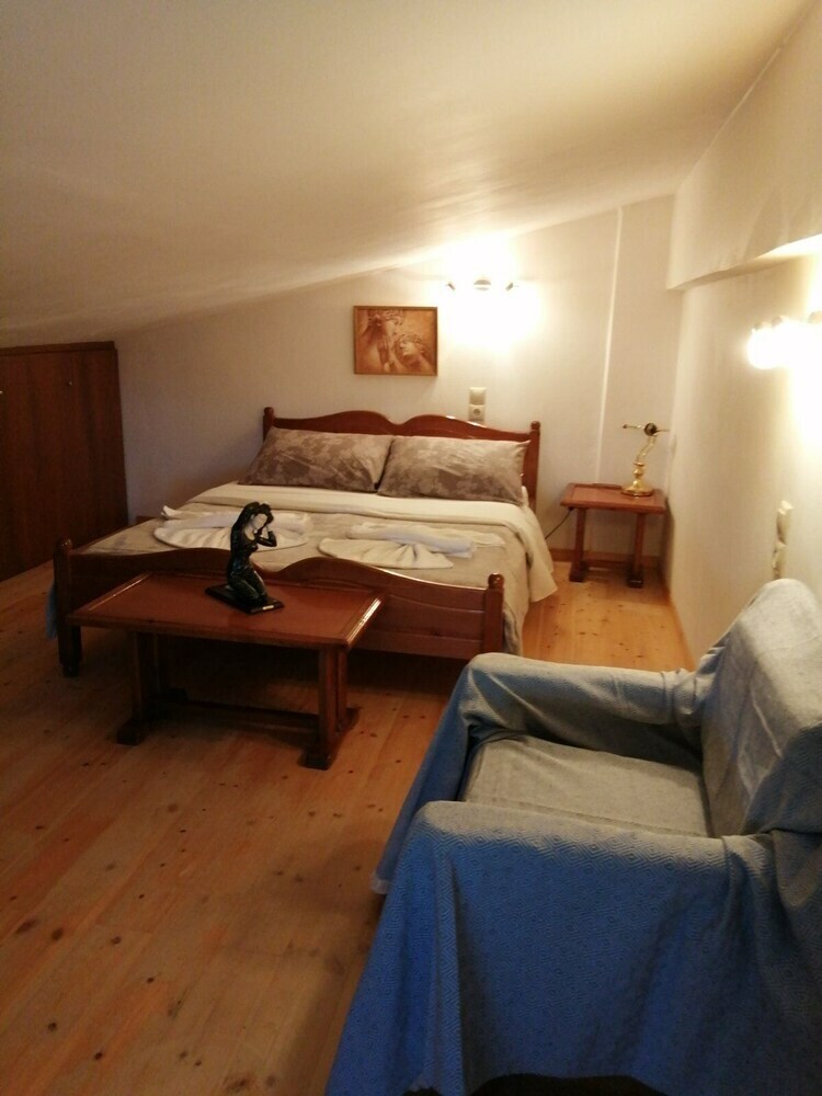 Apartamentos Megris Country Houses