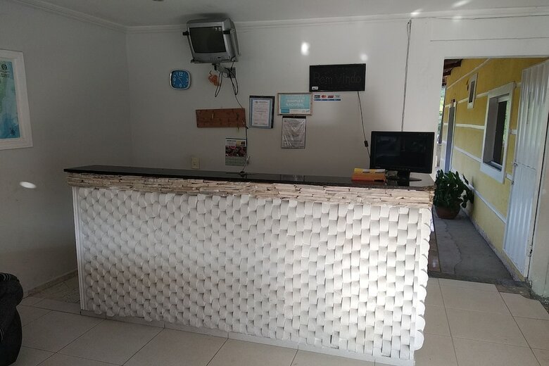 Hotel Oyo Pousada Fl�rida