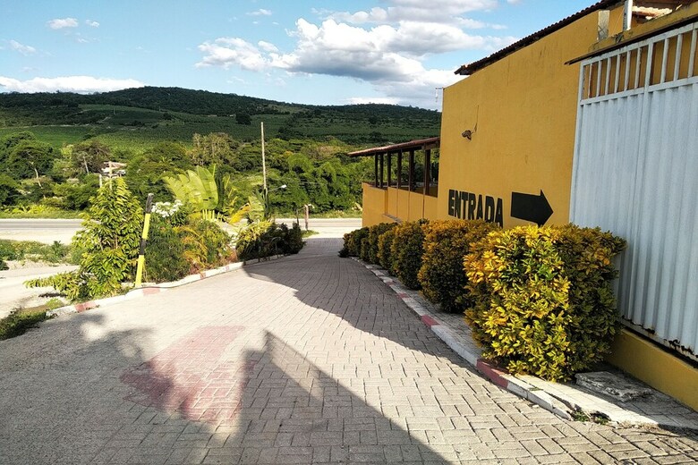 Hotel Oyo Pousada Fl�rida