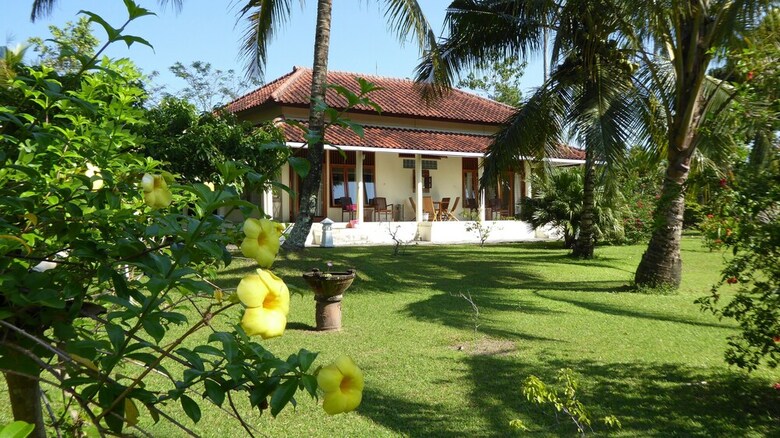 Hotel Rumah Kita