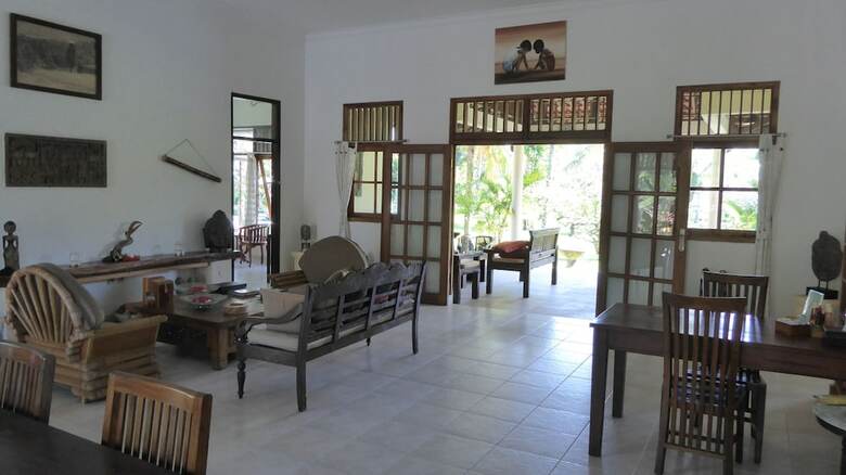 Hotel Rumah Kita