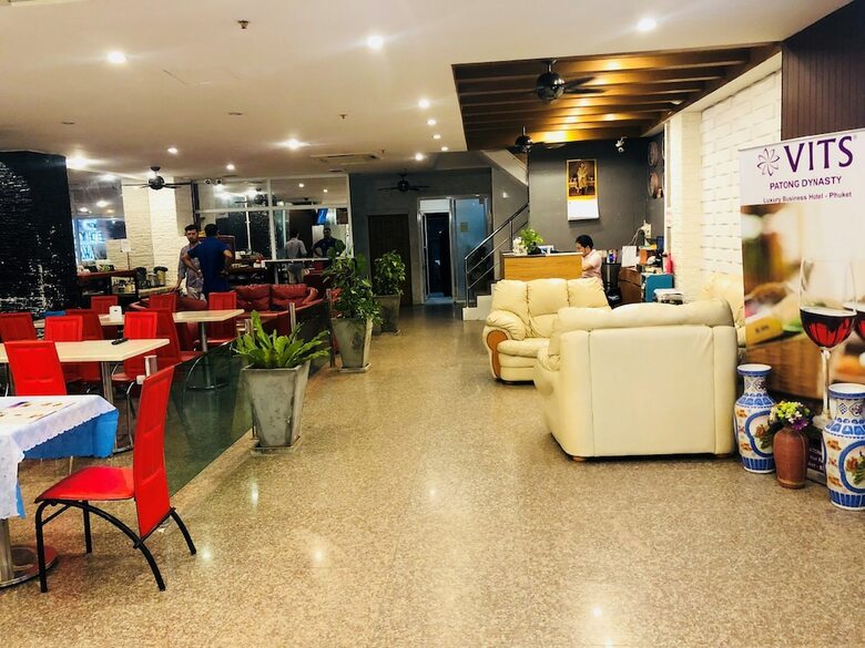 Oyo 861 Patong Dynasty Hotel