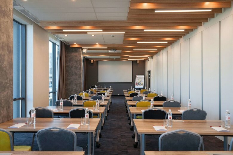 Hotel Ibis Kiev Railway Station