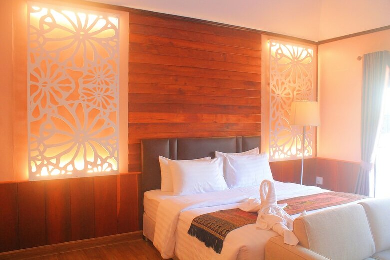 Hotel Naga Tara Resort