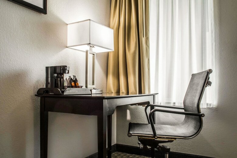 Motel Hotel East Syracuse