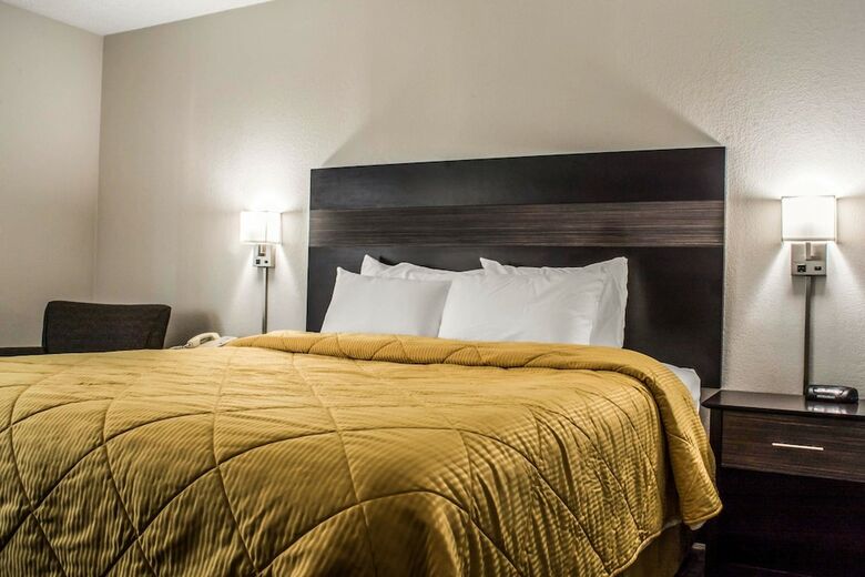 Motel Hotel East Syracuse