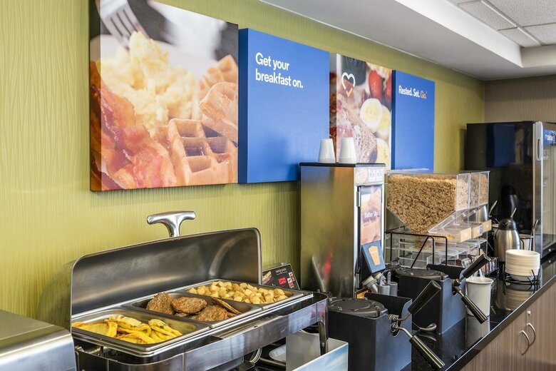 Hotel Comfort Inn