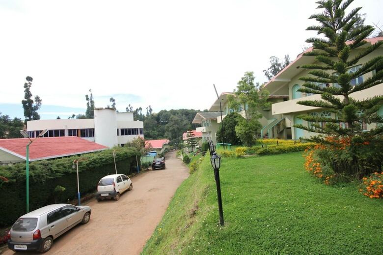 Hotel La Flora Amberley Resort